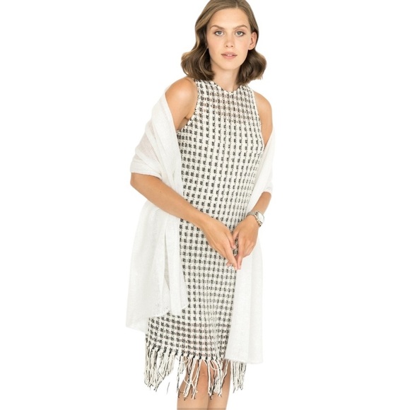 Mango Crochet Knit Dress with Finge Hem Navy and Cream Size XS - Picture 4 of 13